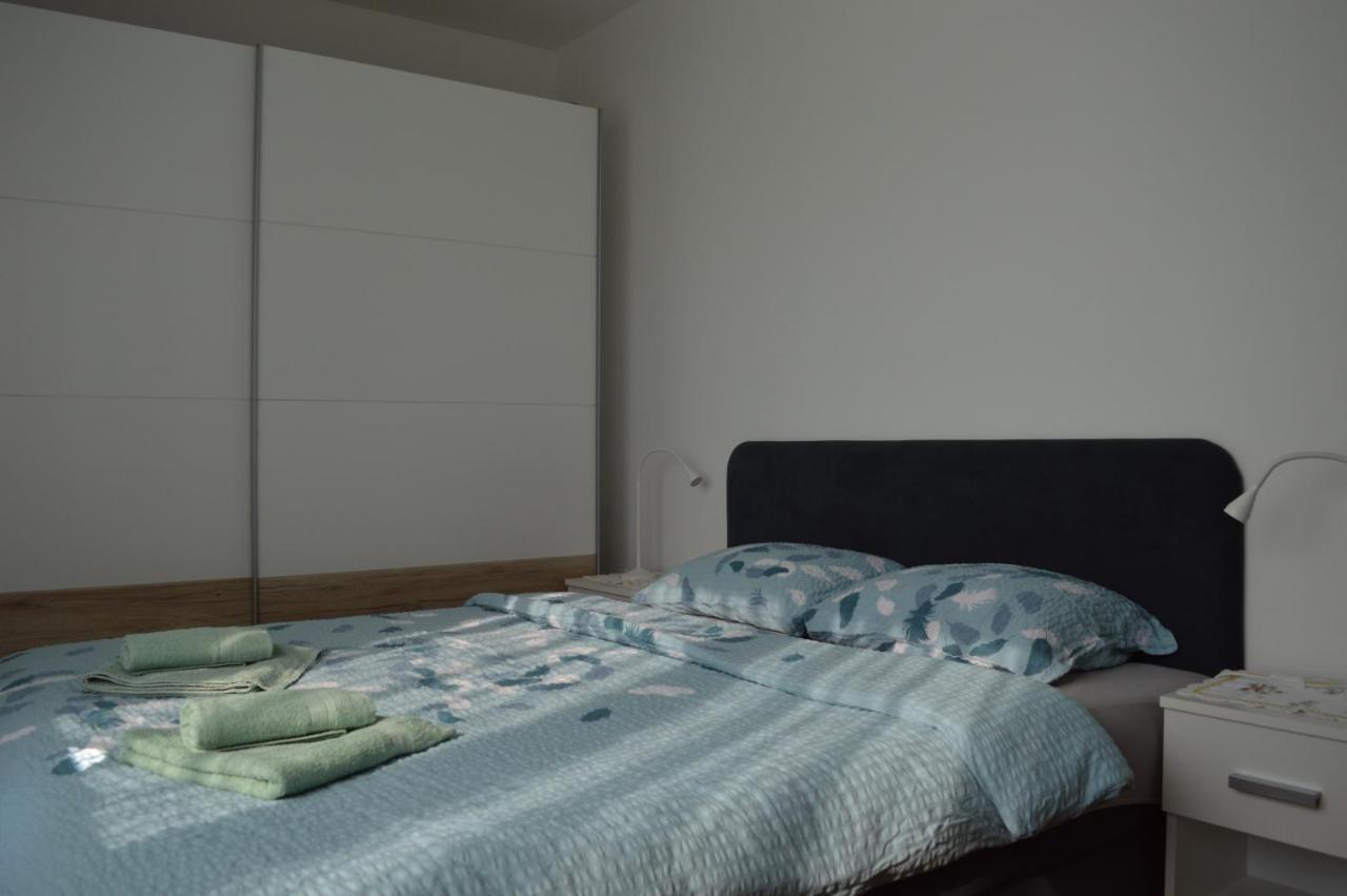 Apartma Patrik コバリード エクステリア 写真