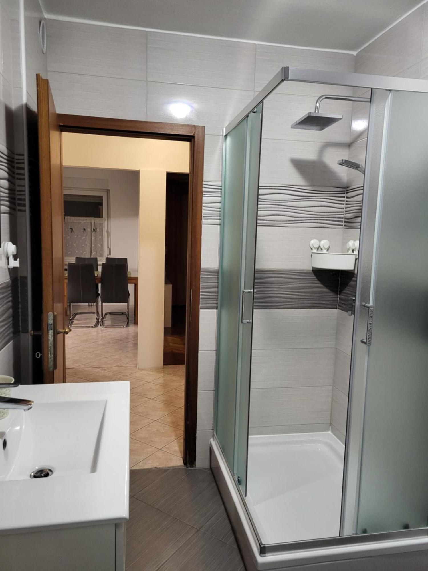 Apartma Patrik コバリード エクステリア 写真